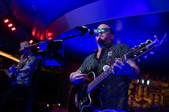 Holland America Nieuw Statendam Rolling Stone Bar 2.jpg